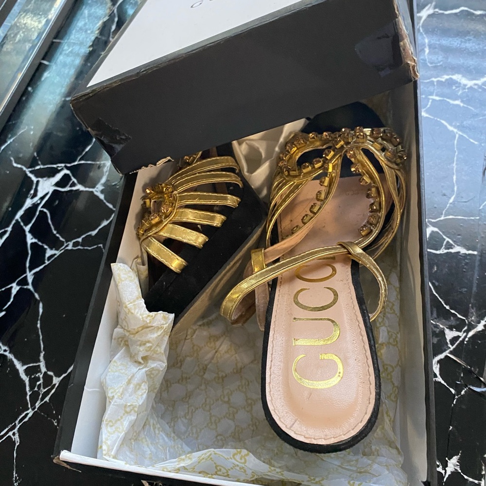 Gucci Women's Gold and Black Strappy Sandals